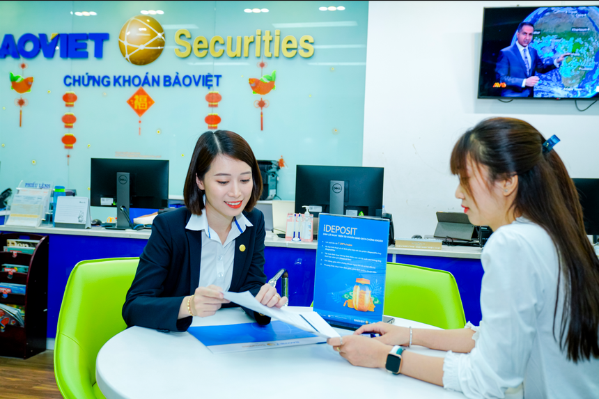 Chứng khoán Bảo Việt lần đầu thay Tổng giám đốc sau hơn 16 năm