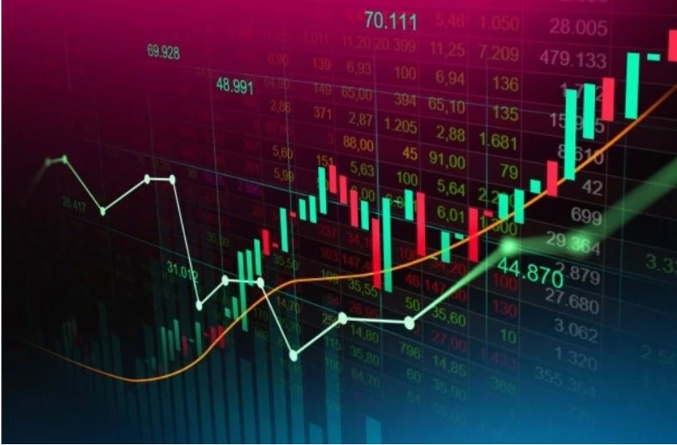 Thị trường chứng khoán khởi sắc, chuyên gia khuyên chờ tín hiệu xác nhận xu hướng