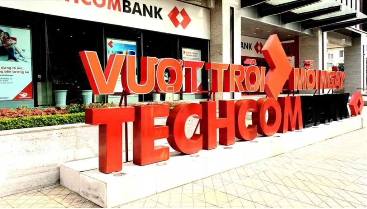 CSI định giá cổ phiếu TCB ở mức 44.240 đồng, kỳ vọng lợi nhuận năm 2026 tăng hơn 13%