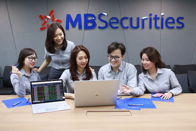 MBS sắp chi hơn 1.000 tỷ đồng trả cổ tức tiền mặt, MB dự thu gần 665 tỷ đồng
