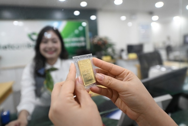 Giá vàng hôm nay (4-7): Vàng trong nước tăng vọt 3 triệu đồng/lượng, trở lại vùng 151,4 triệu đồng