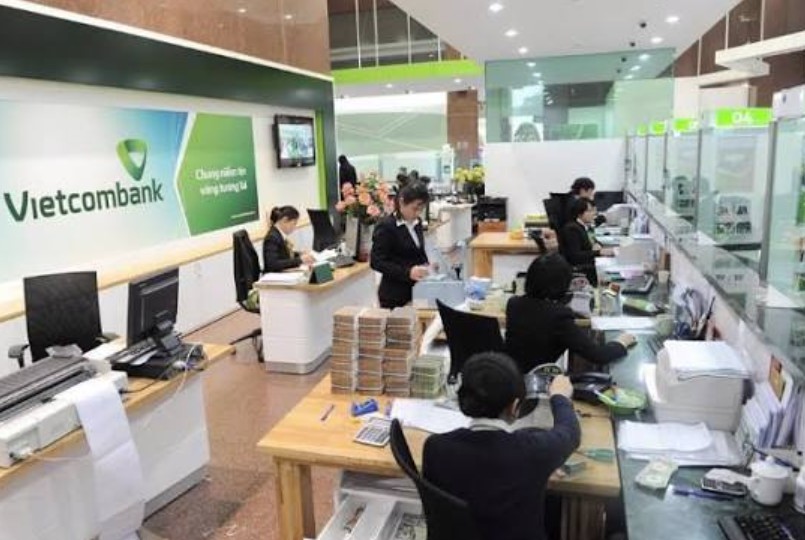 Vietcombank chốt trả cổ tức tiền mặt 4,5%, dự chi hơn 3.760 tỷ đồng cho cổ đông