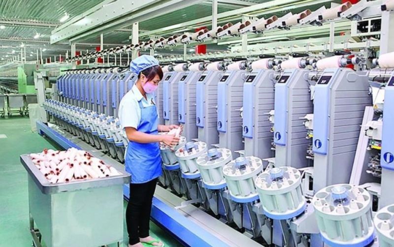 Dệt may Thành Công lãi quý II giảm 44%, cổ phiếu rơi về đáy gần 6 năm, lãnh đạo bị bán giải chấp