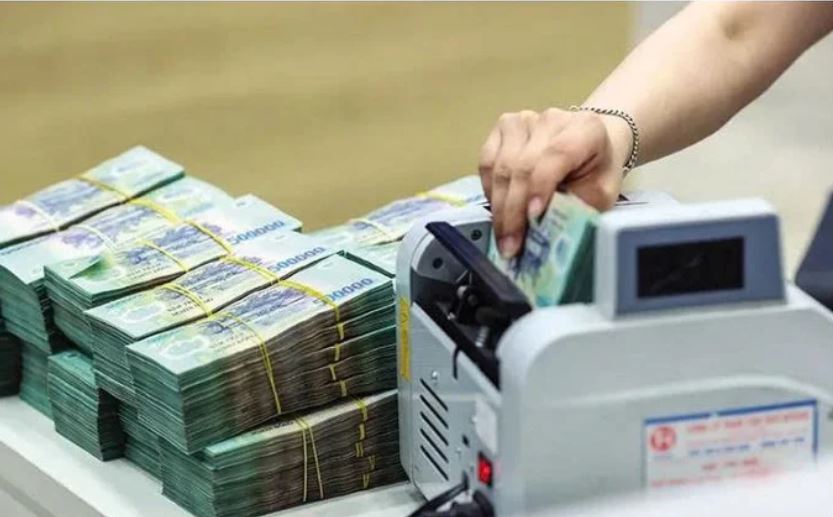 Lãi suất ngân hàng hôm nay 10-8: VPBank giảm mạnh, mức cao nhất còn 6,3%/năm