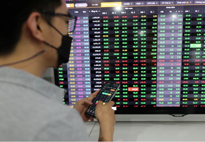 Cổ phiếu đáng chú ý phiên 15/9: ACB và SCS được khuyến nghị mua